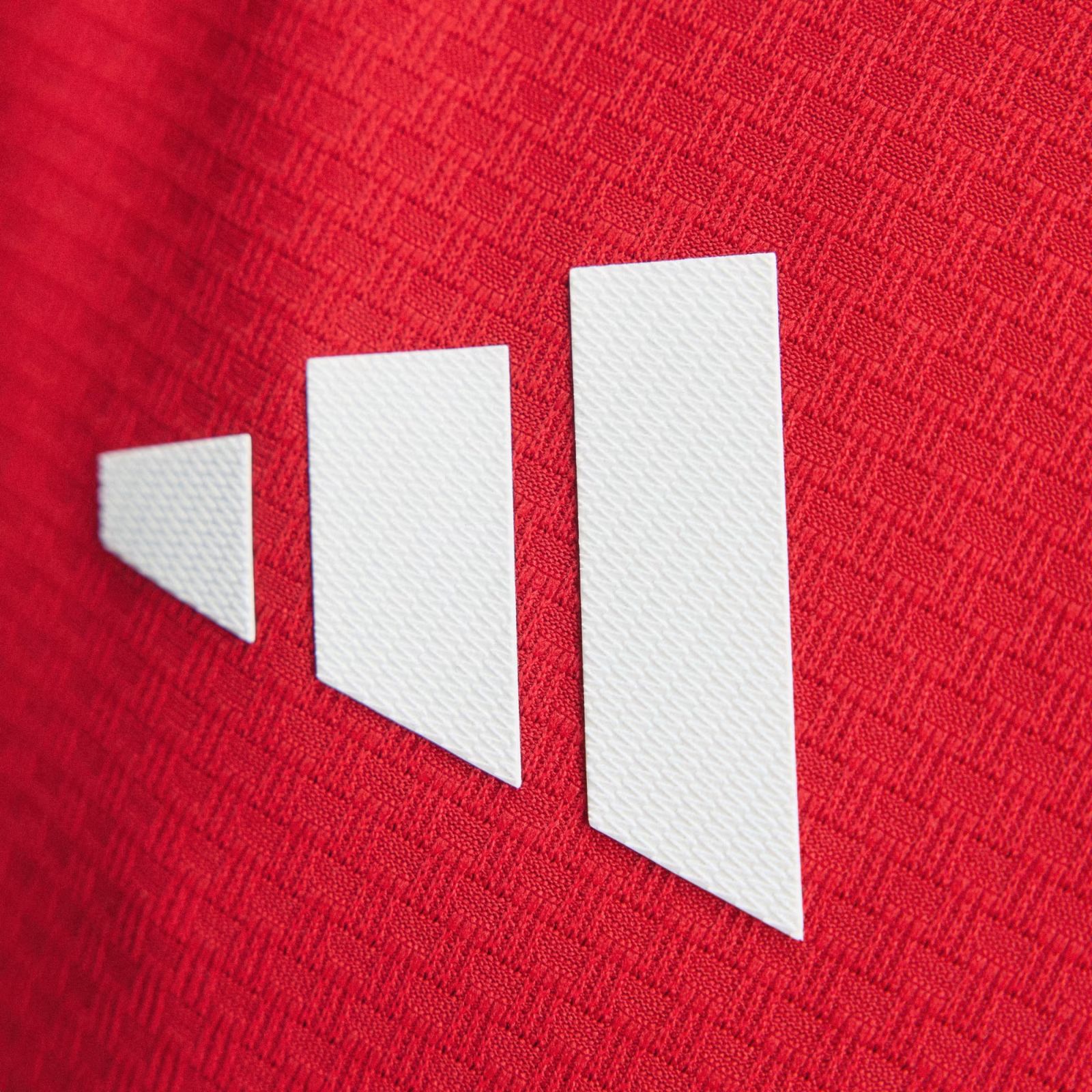 arsenal-fc-2026-27-home-kit (3)